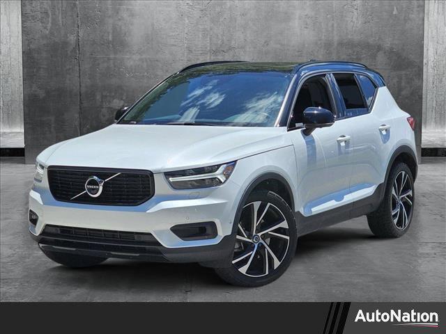 used 2019 Volvo XC40 car, priced at $22,392