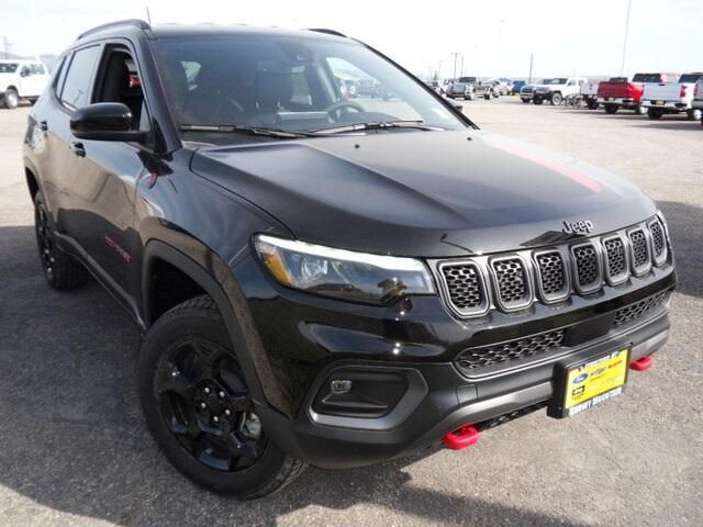 new 2023 Jeep Compass car, priced at $28,995