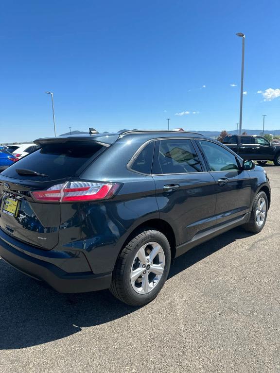 new 2024 Ford Edge car, priced at $40,620