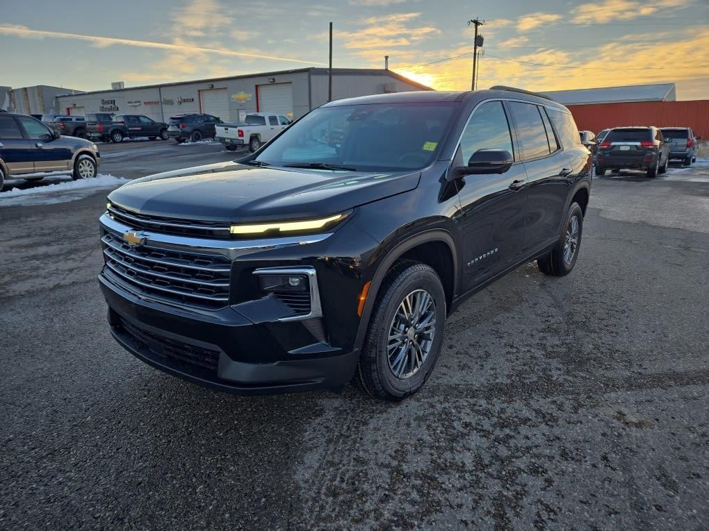 new 2024 Chevrolet Traverse car, priced at $42,440