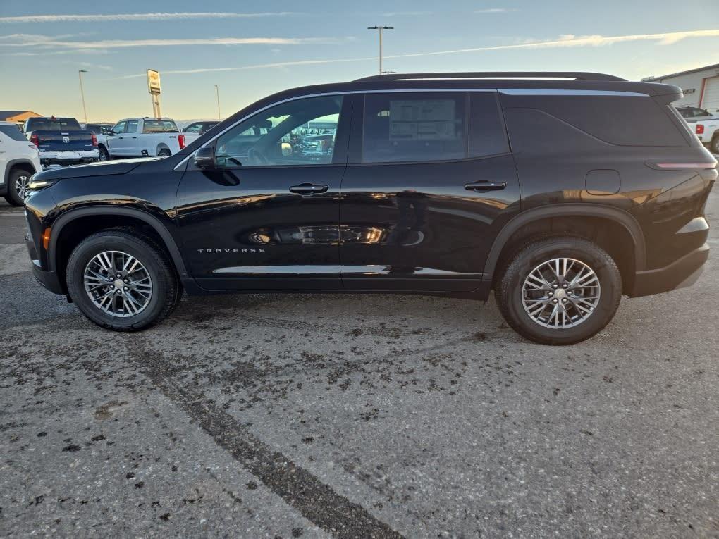 new 2024 Chevrolet Traverse car, priced at $42,440