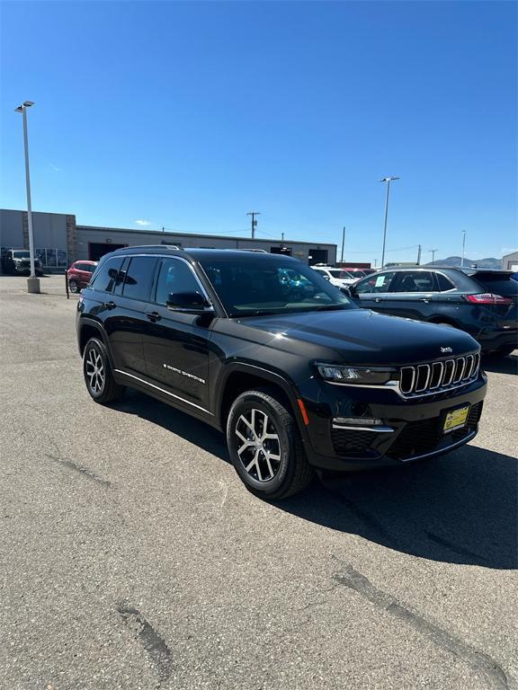 new 2024 Jeep Grand Cherokee car, priced at $54,231