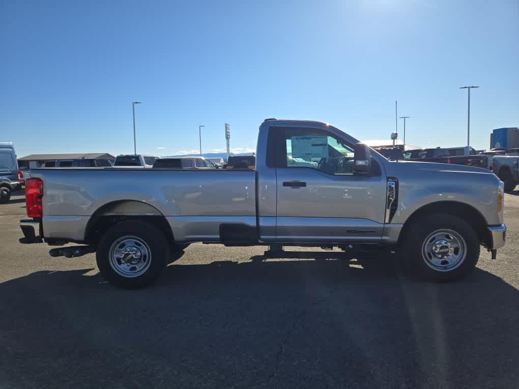 new 2024 Ford F-350 car, priced at $59,475