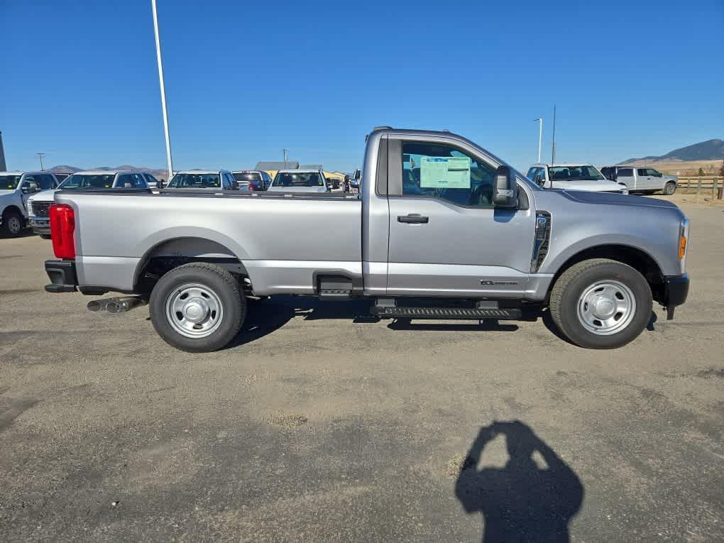 new 2024 Ford F-350 car, priced at $56,366