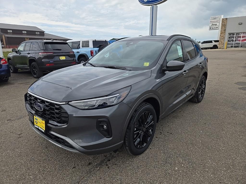 new 2025 Ford Escape car, priced at $39,400