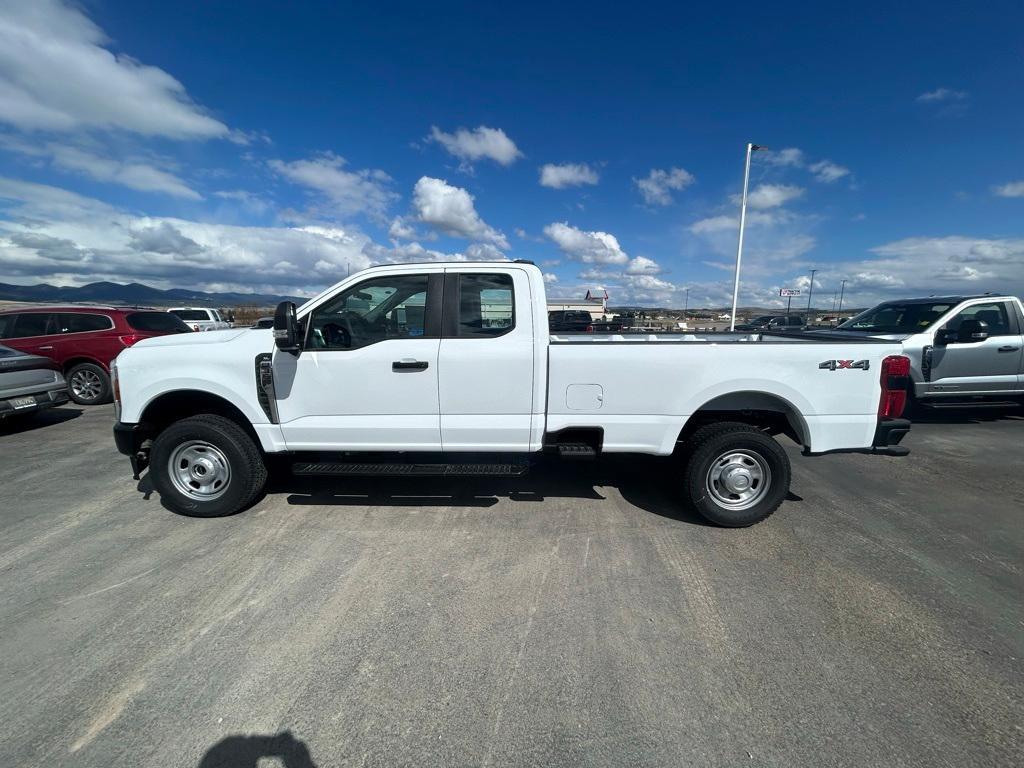 new 2024 Ford F-350 car, priced at $57,655