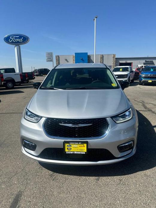 new 2024 Chrysler Pacifica car, priced at $49,550