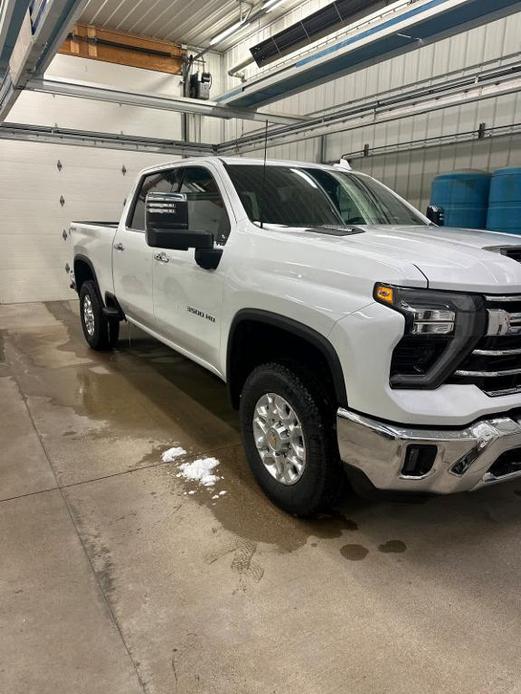 new 2024 Chevrolet Silverado 3500 car, priced at $76,615