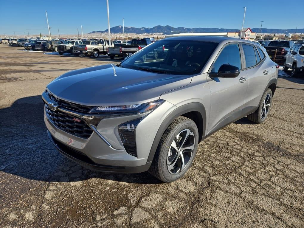 new 2025 Chevrolet Trax car, priced at $24,585