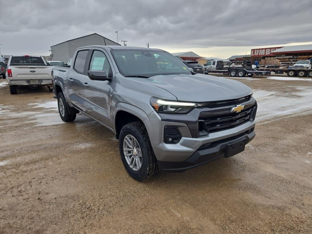 new 2024 Chevrolet Colorado car, priced at $46,235