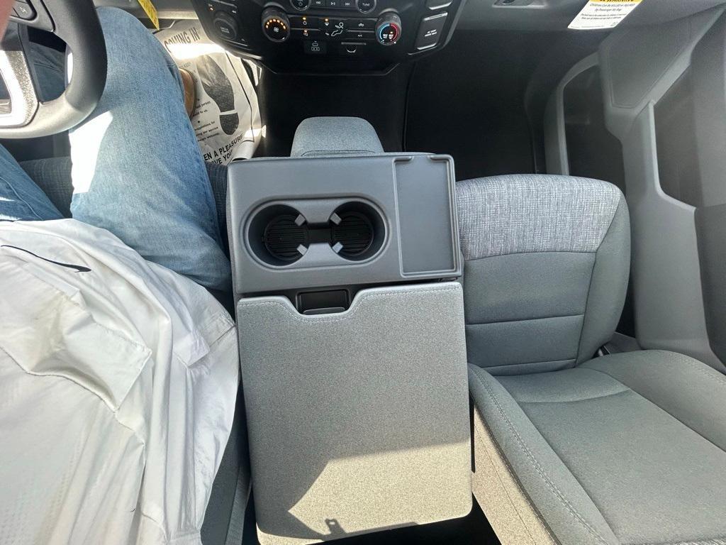 new 2025 Ford F-250 car, priced at $56,670