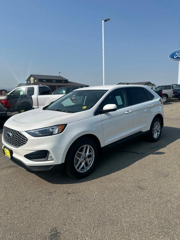 new 2024 Ford Edge car, priced at $43,000