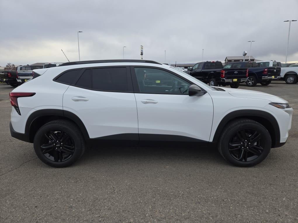 new 2025 Chevrolet Trax car, priced at $26,190