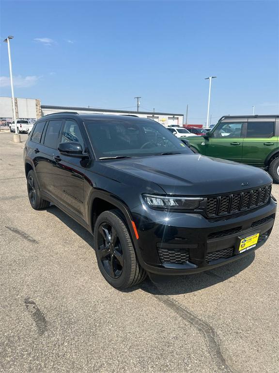 new 2023 Jeep Grand Cherokee L car, priced at $37,995