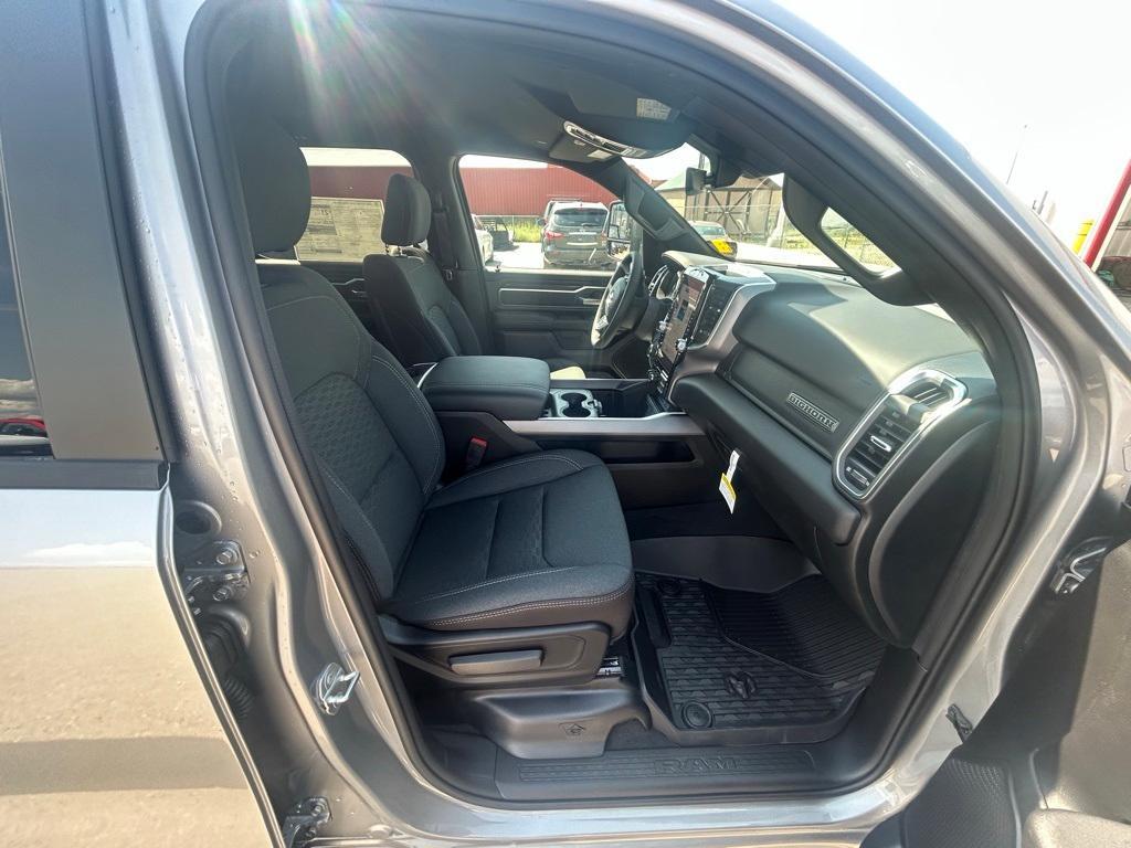 new 2025 Ram 1500 car, priced at $61,635