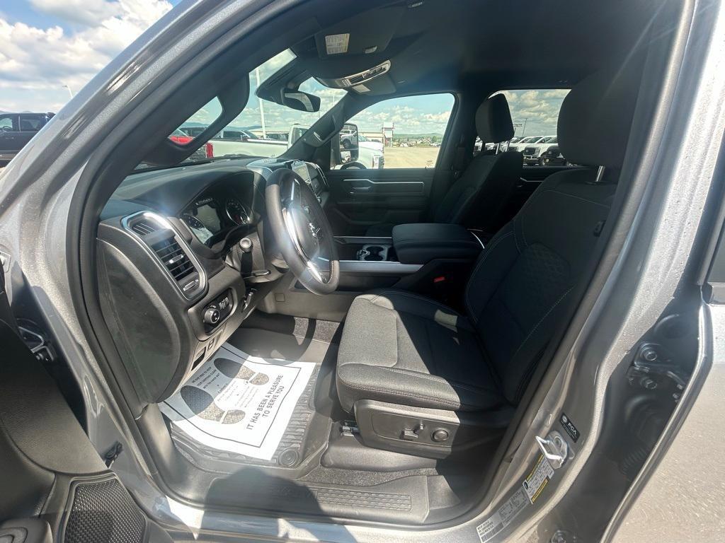 new 2025 Ram 1500 car, priced at $61,635