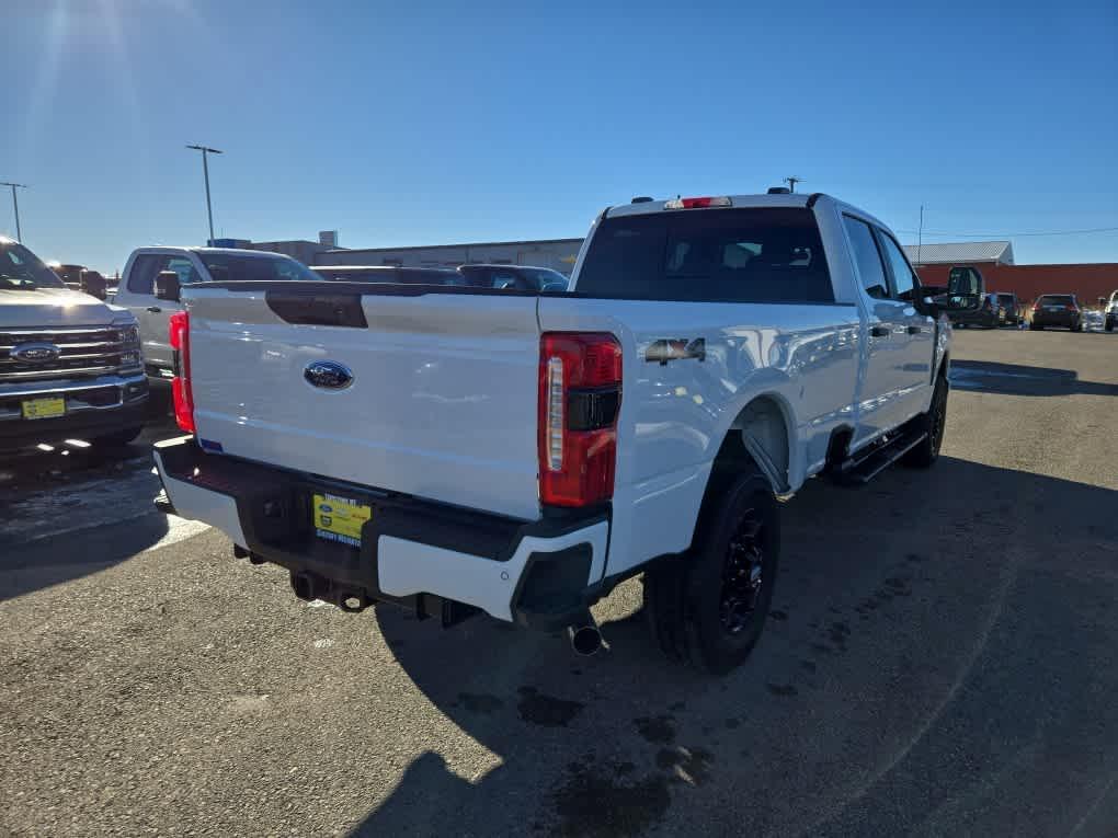 new 2024 Ford F-250 car, priced at $61,195