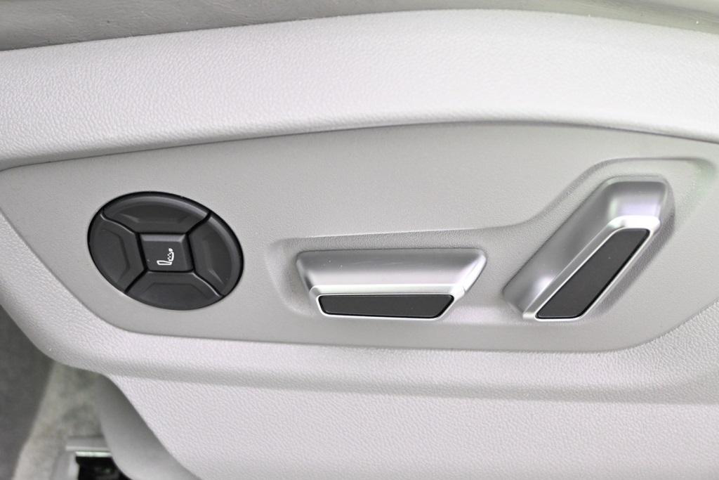 used 2023 Audi Q7 car, priced at $44,660