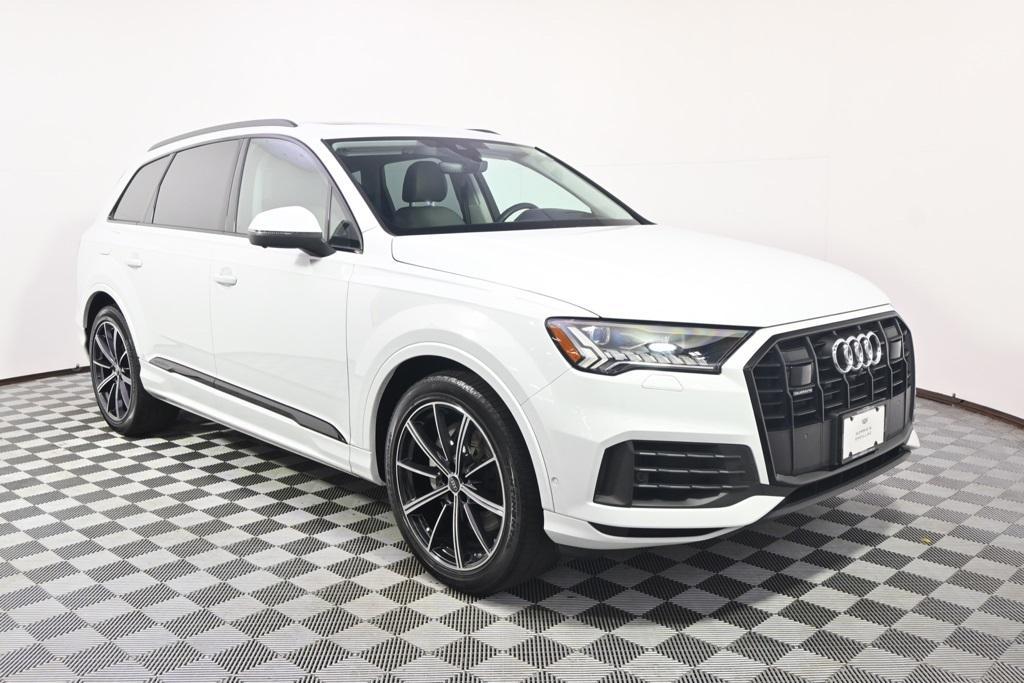 used 2023 Audi Q7 car, priced at $44,660