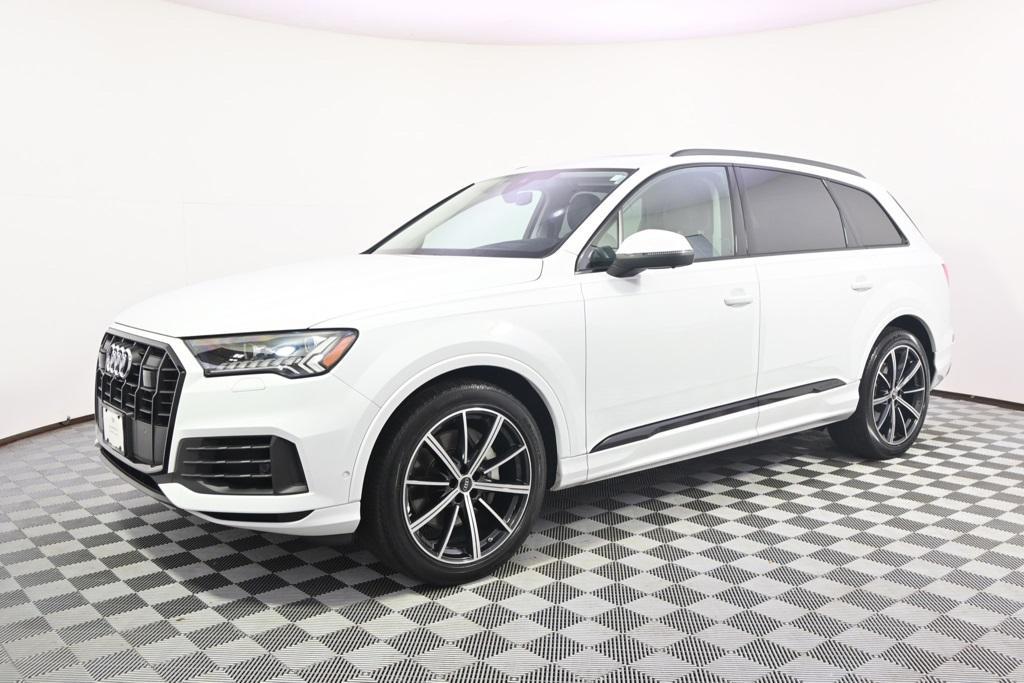 used 2023 Audi Q7 car, priced at $44,660