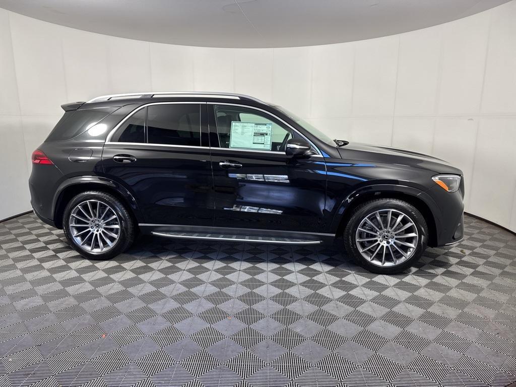new 2026 Mercedes-Benz GLE 450 car, priced at $84,300