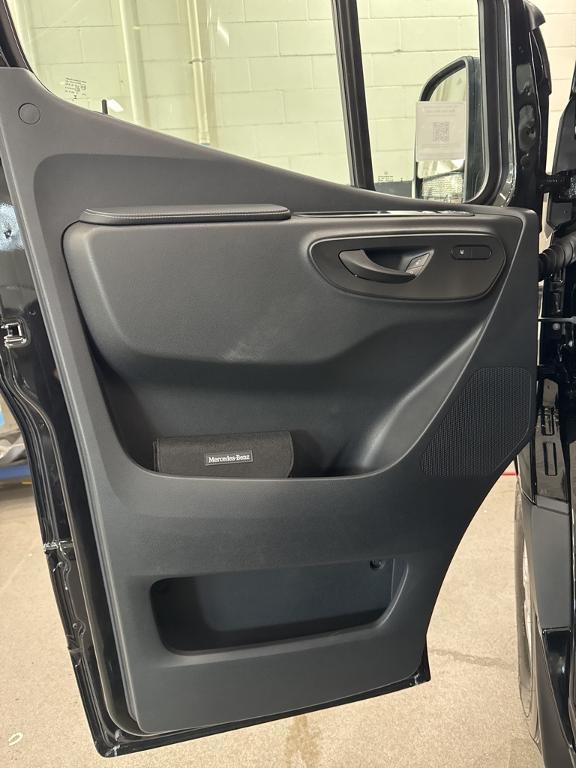 new 2025 Mercedes-Benz Sprinter 2500 car, priced at $82,827