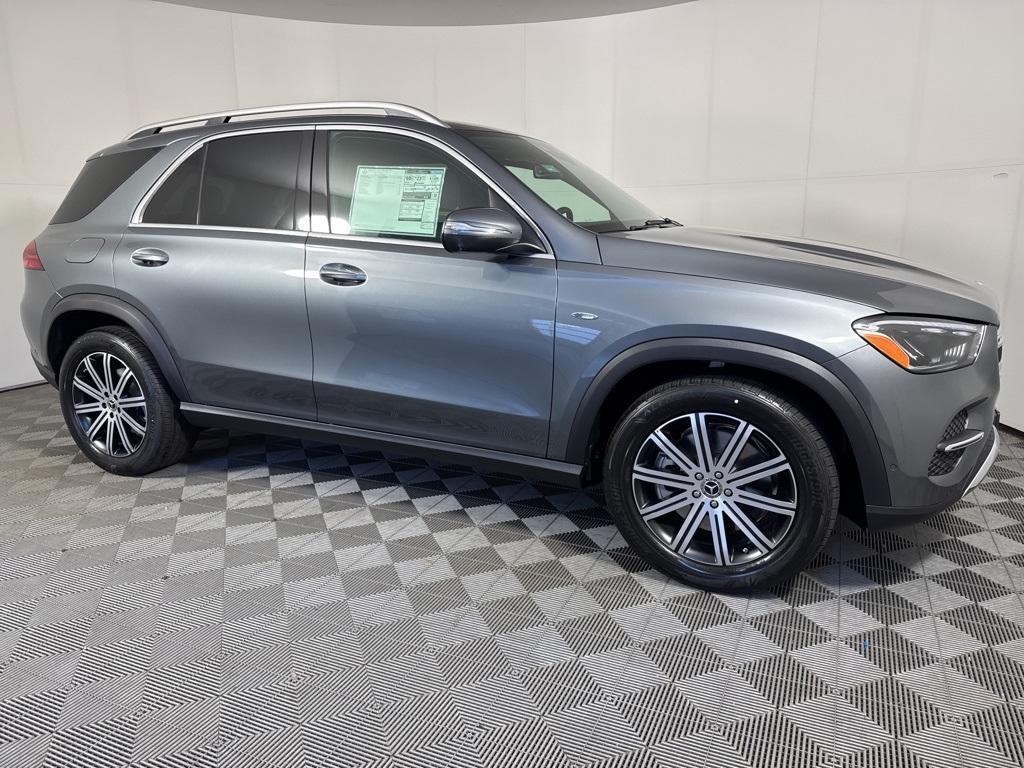 new 2025 Mercedes-Benz GLE 450e car, priced at $79,265