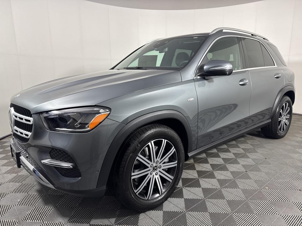 new 2025 Mercedes-Benz GLE 450e car, priced at $79,265