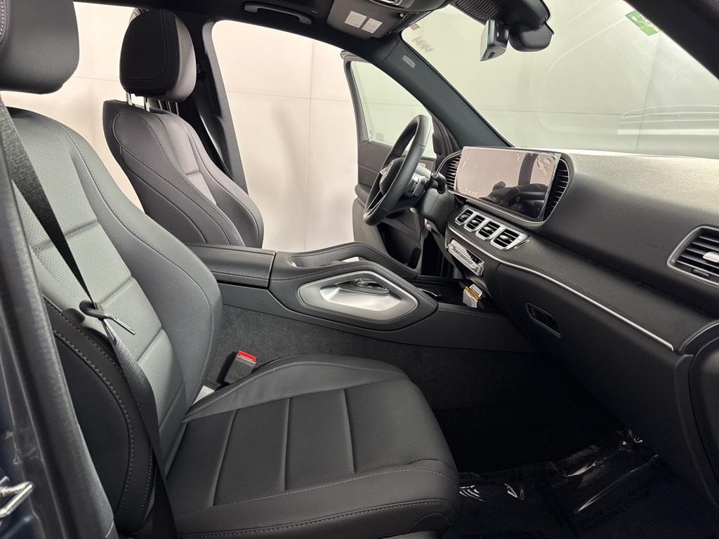 new 2025 Mercedes-Benz GLE 450e car, priced at $79,265