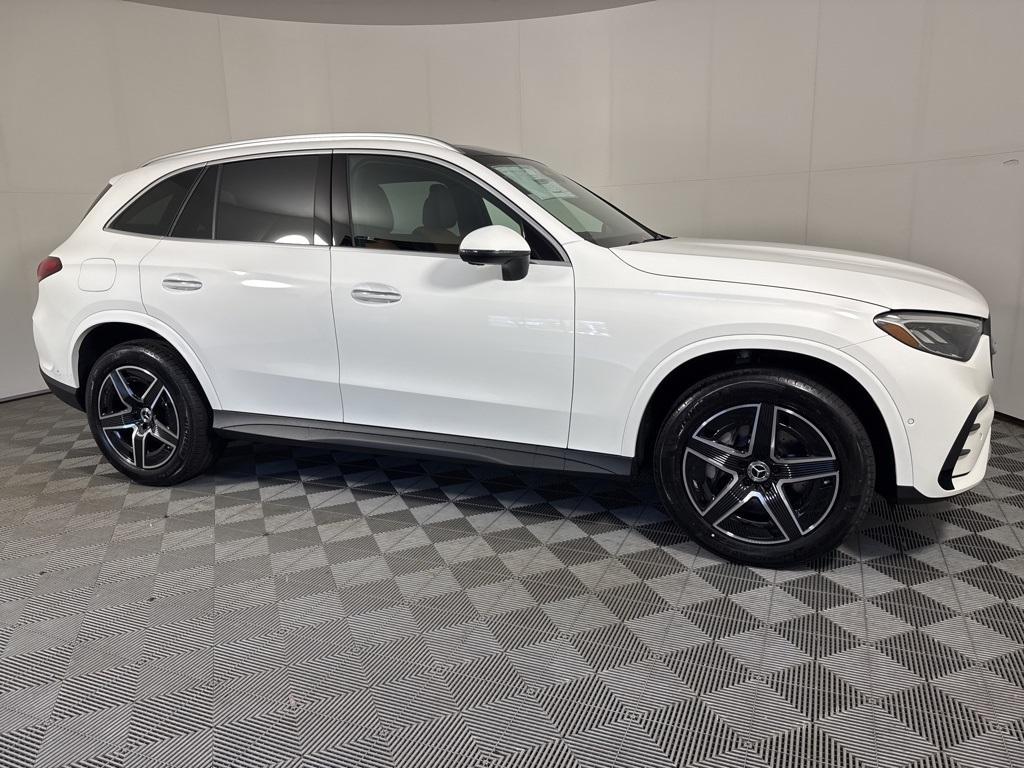 new 2025 Mercedes-Benz GLC 300 car, priced at $57,800