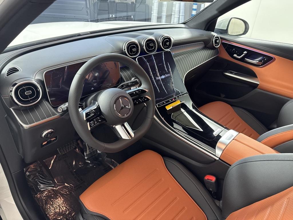 new 2025 Mercedes-Benz GLC 300 car, priced at $57,800