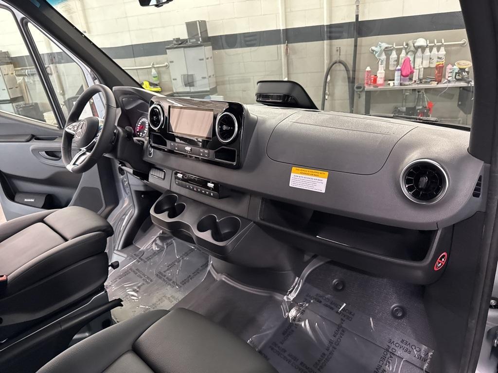 new 2025 Mercedes-Benz Sprinter 2500 car, priced at $79,892