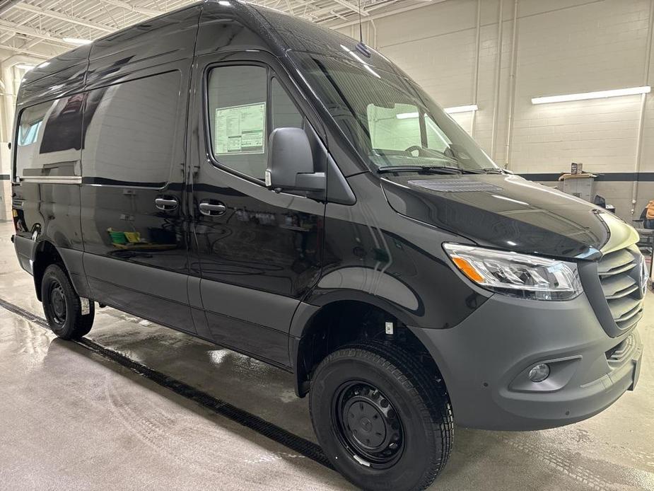 new 2025 Mercedes-Benz Sprinter 2500 car, priced at $82,333