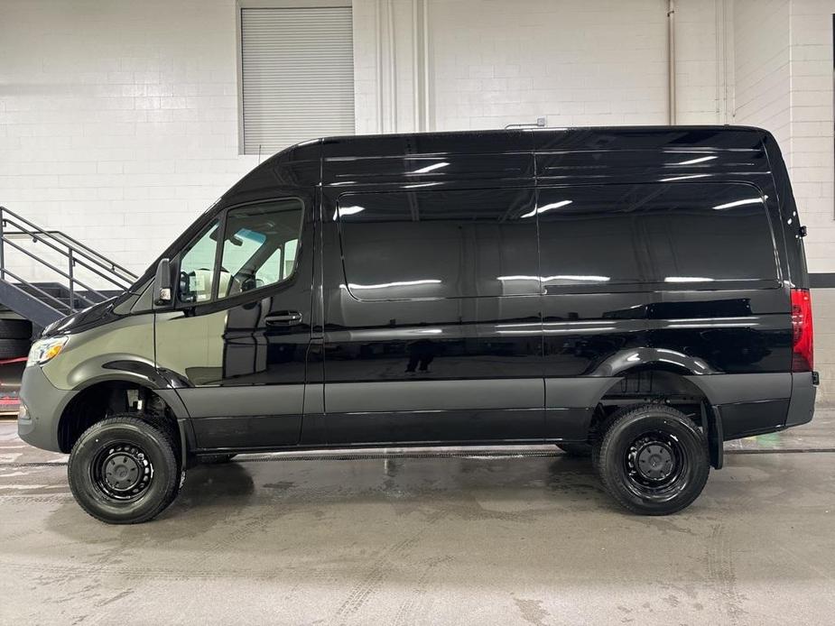 new 2025 Mercedes-Benz Sprinter 2500 car, priced at $82,333