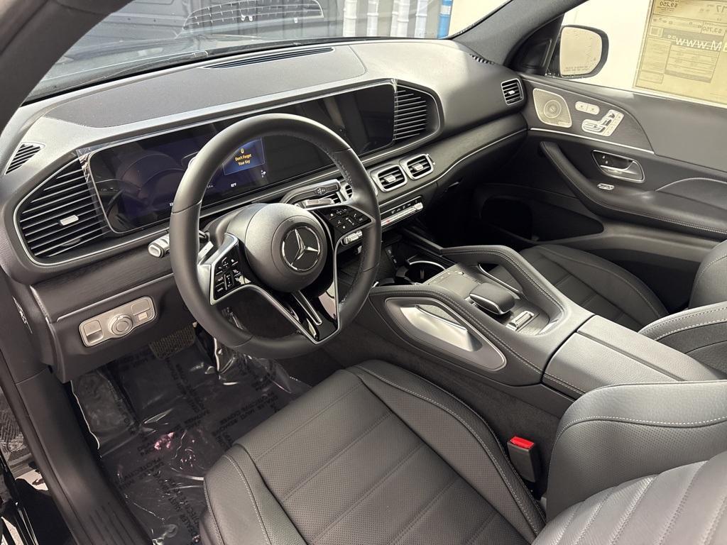 new 2025 Mercedes-Benz GLE 580 car, priced at $93,465