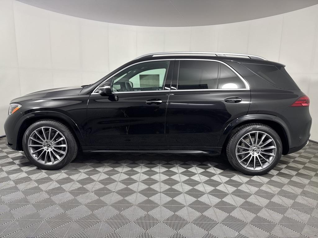new 2025 Mercedes-Benz GLE 580 car, priced at $93,465