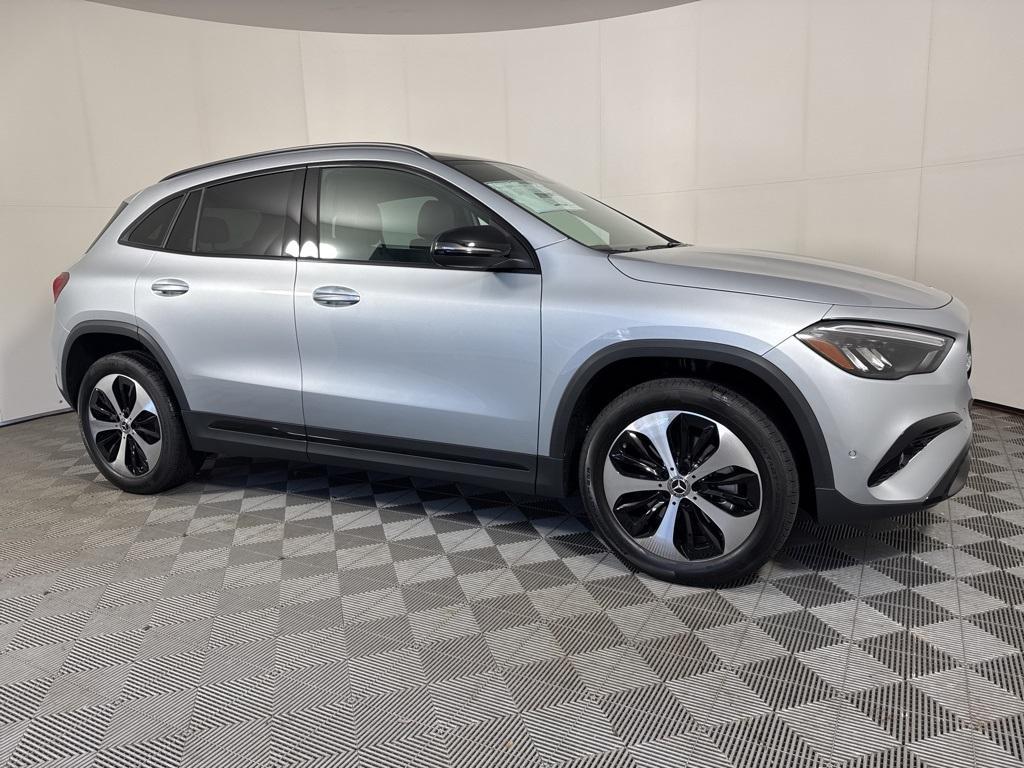 new 2026 Mercedes-Benz GLA 250 car, priced at $51,135