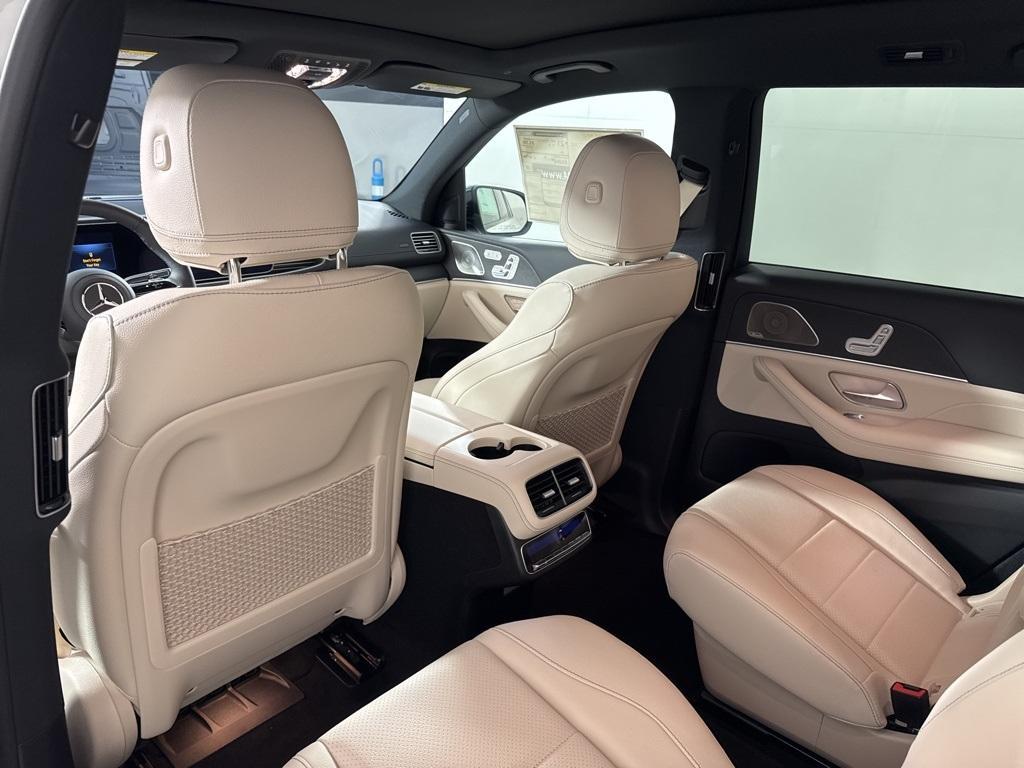 new 2025 Mercedes-Benz GLS 450 car, priced at $97,430