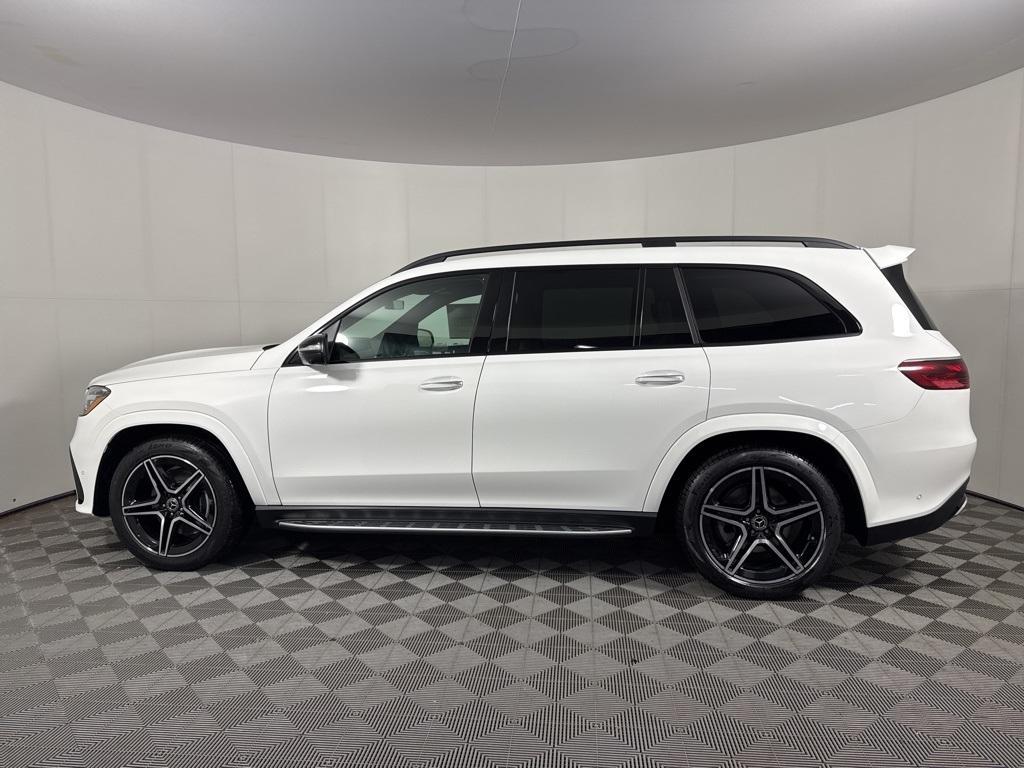 new 2025 Mercedes-Benz GLS 450 car, priced at $97,430