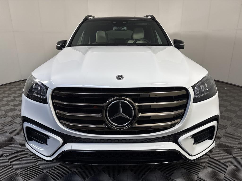 new 2025 Mercedes-Benz GLS 450 car, priced at $97,430