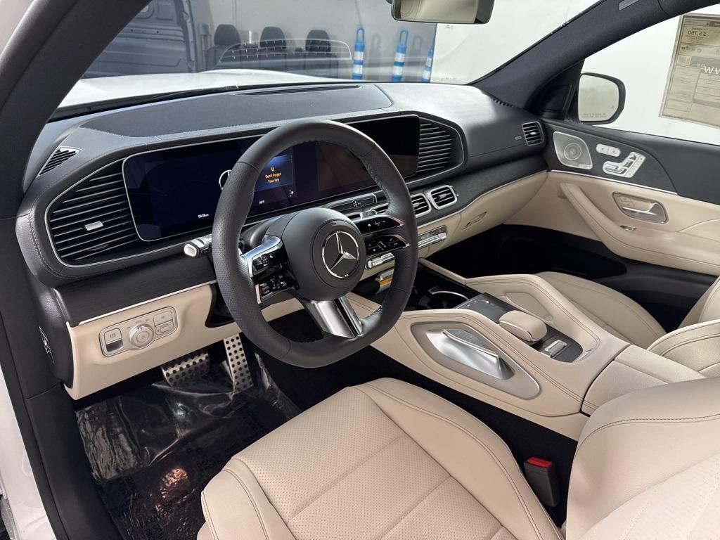 new 2025 Mercedes-Benz GLS 450 car, priced at $97,430