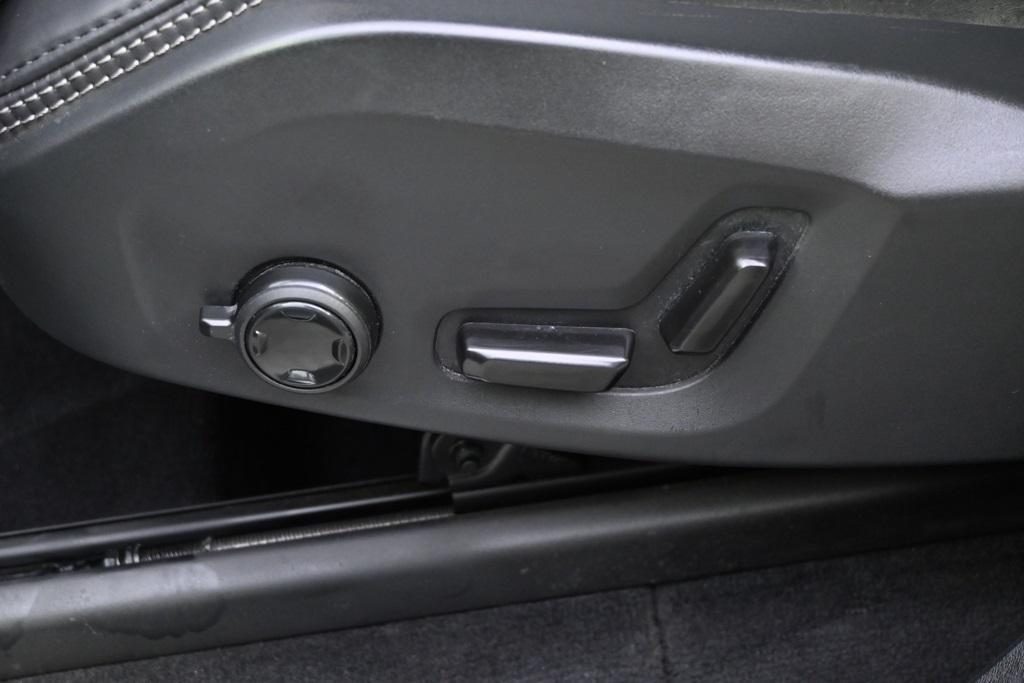 used 2023 Volvo XC90 Recharge Plug-In Hybrid car, priced at $55,994