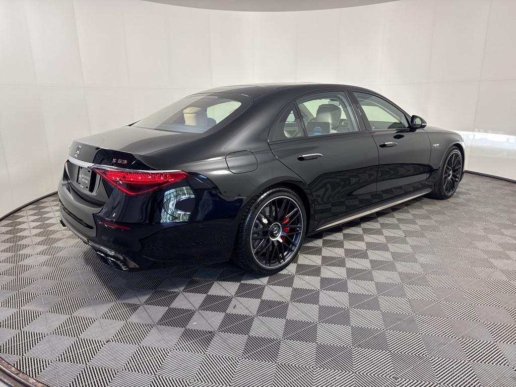 new 2025 Mercedes-Benz AMG S 63 E car, priced at $210,860