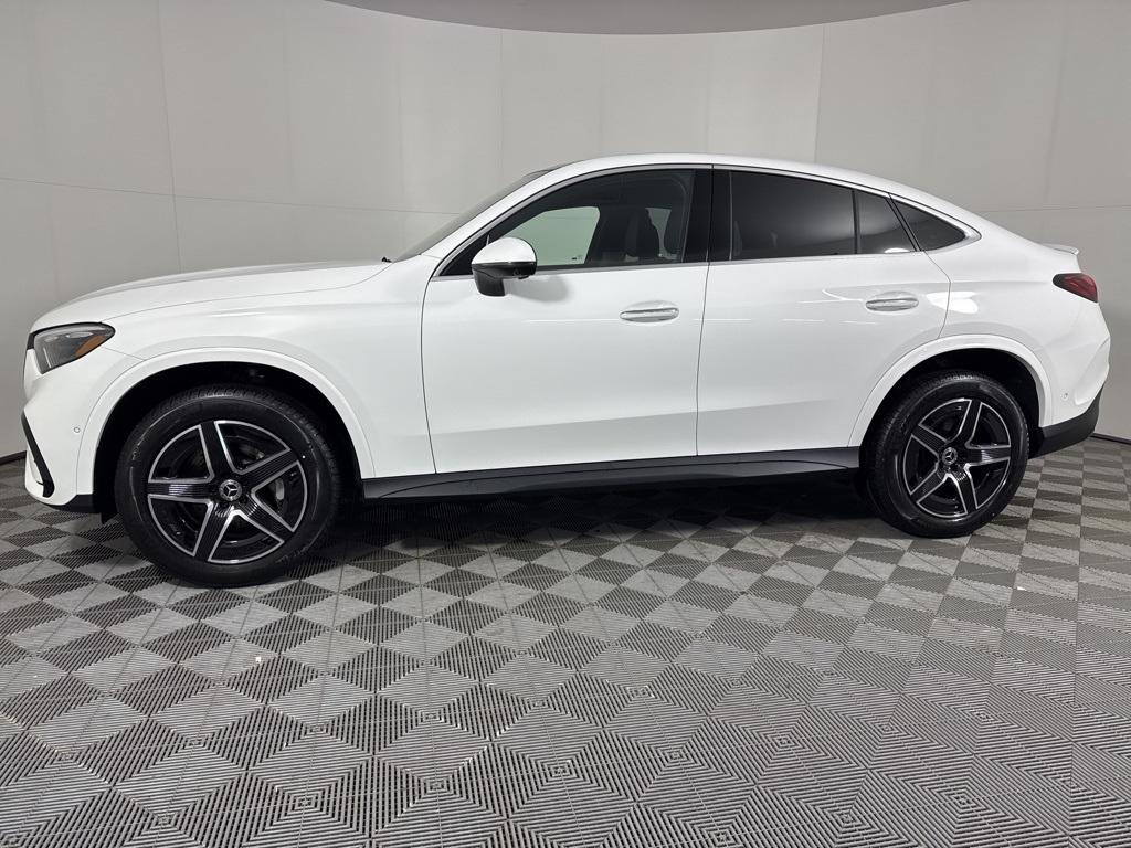 new 2025 Mercedes-Benz GLC 300 car, priced at $71,755