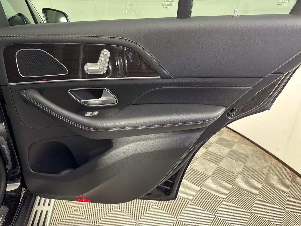 used 2023 Mercedes-Benz GLE 450 car, priced at $53,934