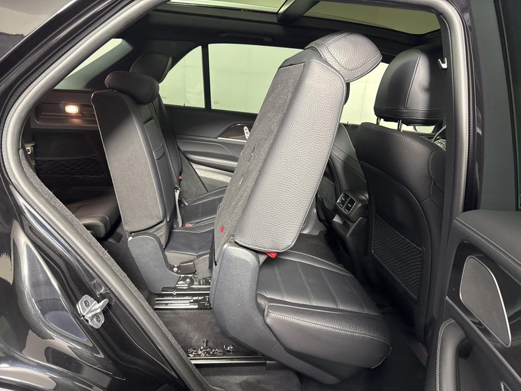 used 2023 Mercedes-Benz GLE 450 car, priced at $53,934