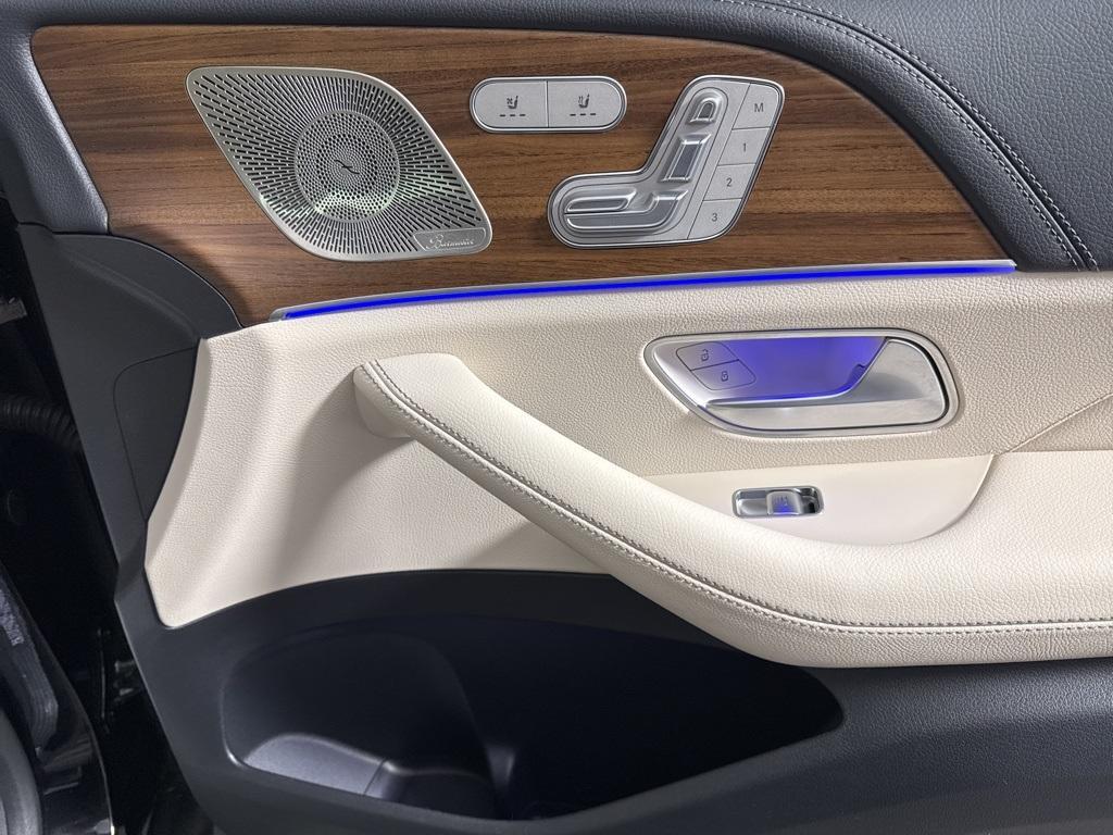 used 2025 Mercedes-Benz GLE 350 car, priced at $72,326