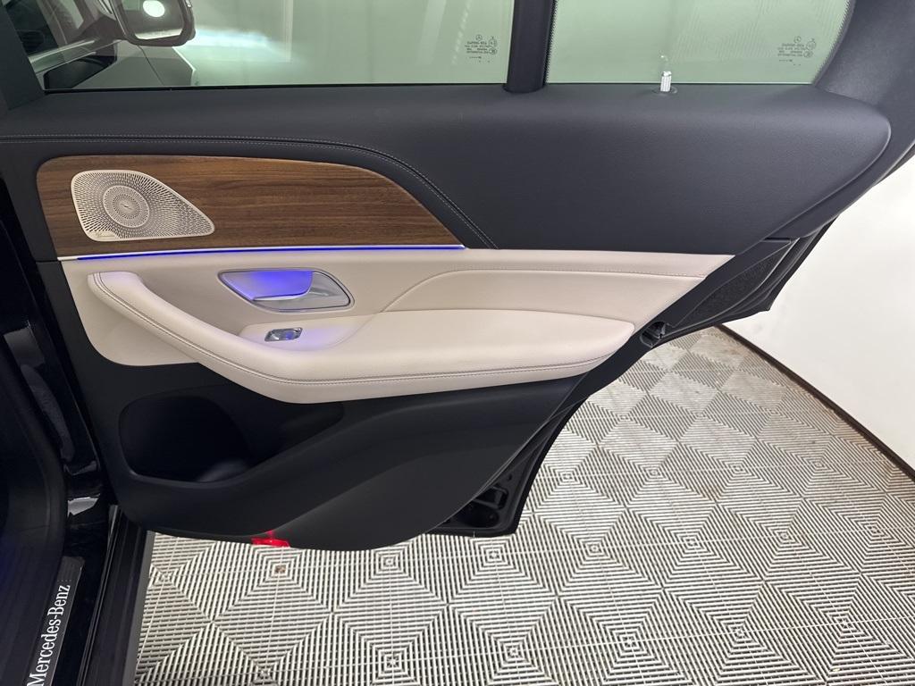 used 2025 Mercedes-Benz GLE 350 car, priced at $72,326