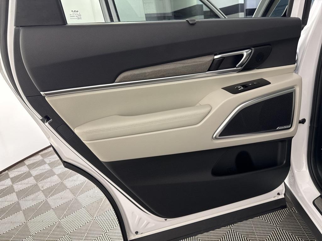 used 2022 Kia Telluride car, priced at $38,978