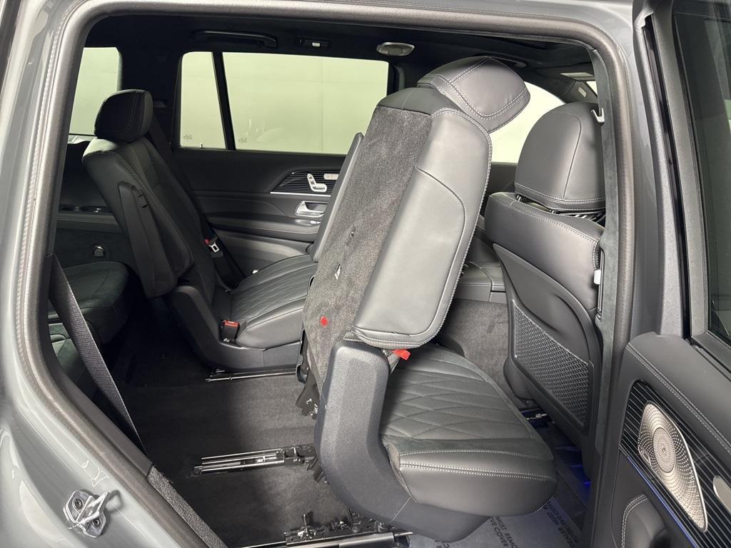 new 2025 Mercedes-Benz AMG GLS 63 car, priced at $169,465